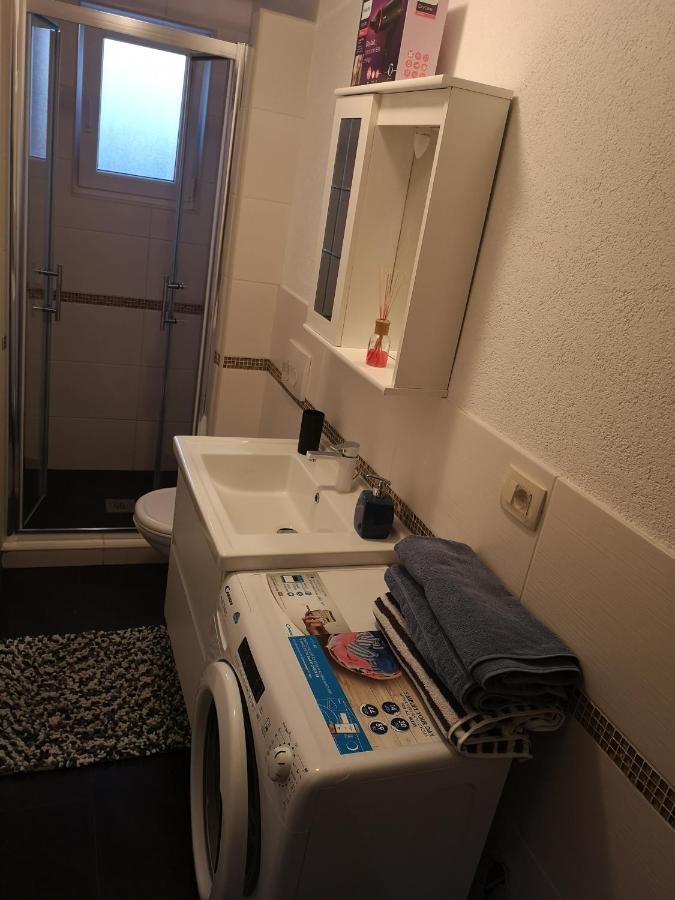 Apartmani Manda Omišalj Zewnętrze zdjęcie